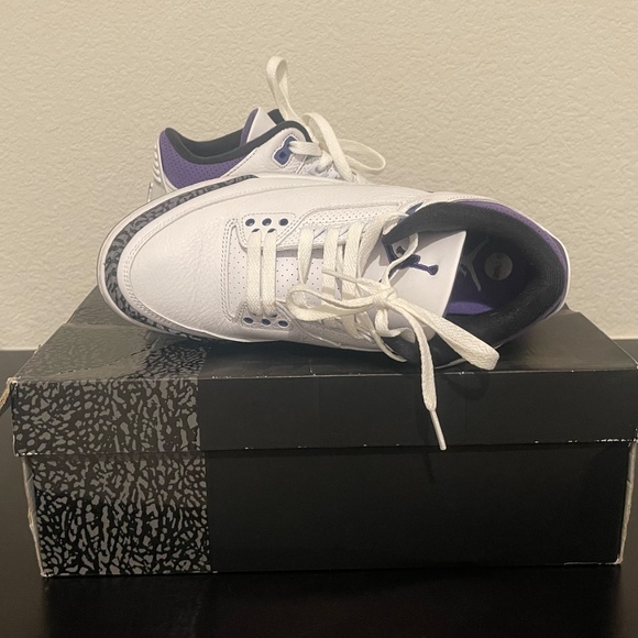 AIR JORDAN 3 RETRO DARK - Picture 4 of 5